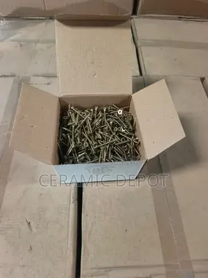 Chip Board Screws 4x35mm - 500pcs Per Pack