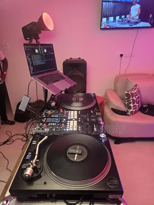 Pioneer PLX-1000 Turntables Jozi na Ortofon, Phase, na Flight Case