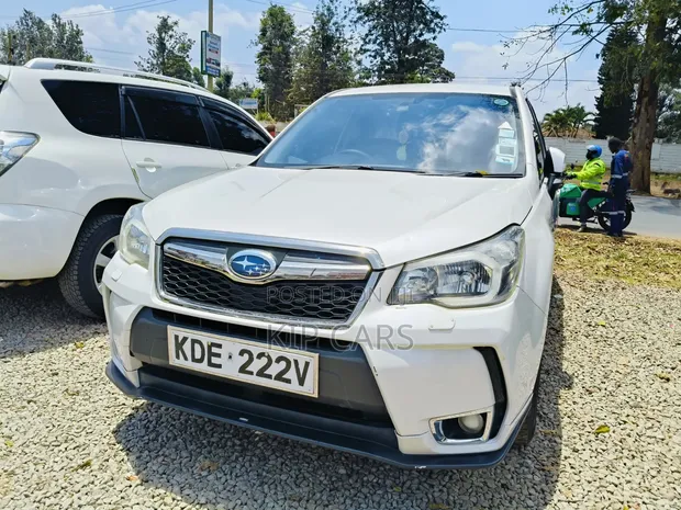 Subaru Forester 2014 White - 1