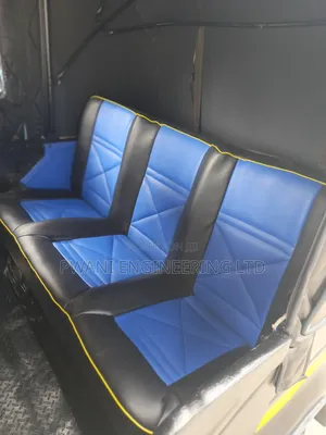 TVS 2020 Nyeusi Tatu-Wheeler