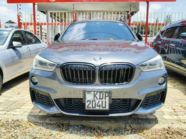 BMW X1 xDrive28i AWD 2016 Gray - 1