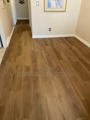 Plank za Sakafu ya Laminate ya Ubora - Mchoro wa Mbao