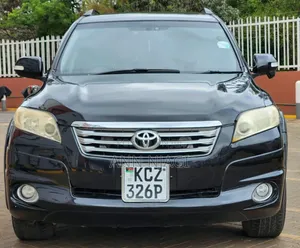 Toyota Vanguard 2013 Nyeusi