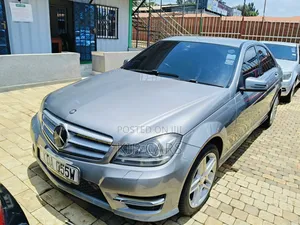 Mercedes-Benz C200 2013 Kijivu