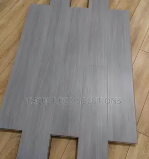 8mm Laminate Flooring Boards - Interlocking Wooden Design