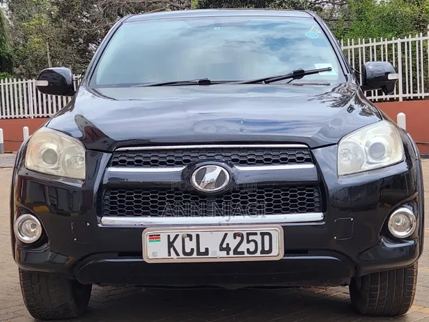 Toyota RAV4 2.5 2010 Nyeusi - 1