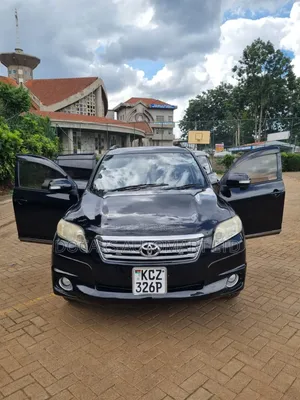 Toyota Vanguard 2013 Nyeusi