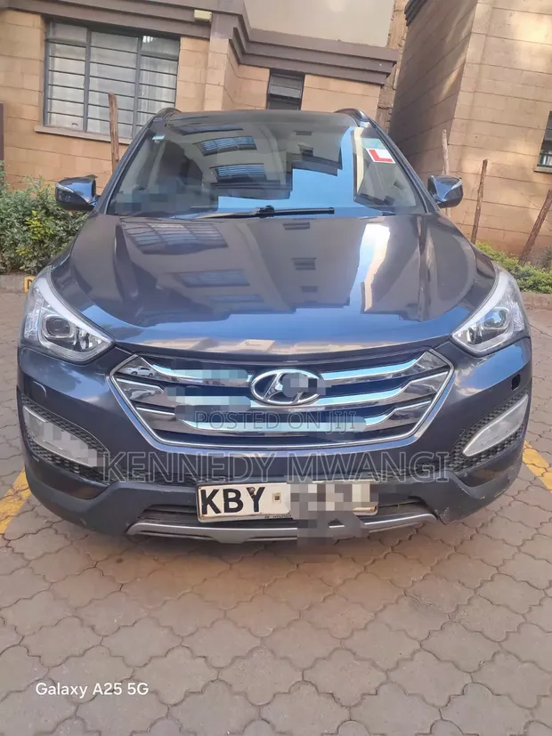 Hyundai Santa Fe 2014 Blue - 1