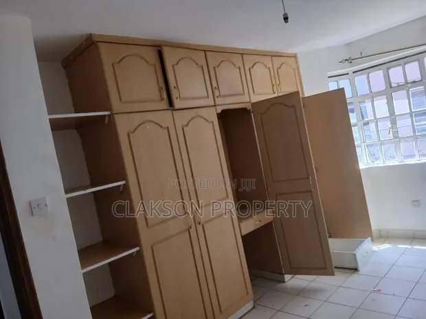 Apartment ya Vyumba 3 vya Kulala kwa Kukodisha Adams, Hurlingham - 1