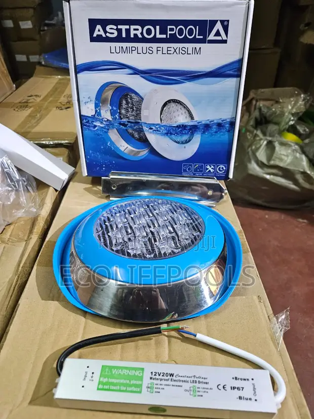 AFX Lighting Mwanga wa LED wa Kuweka Ukutani wa Dimbwi - 1
