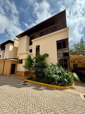 Townhouse ya Vyumba 4 na DSQ Kileleshwa