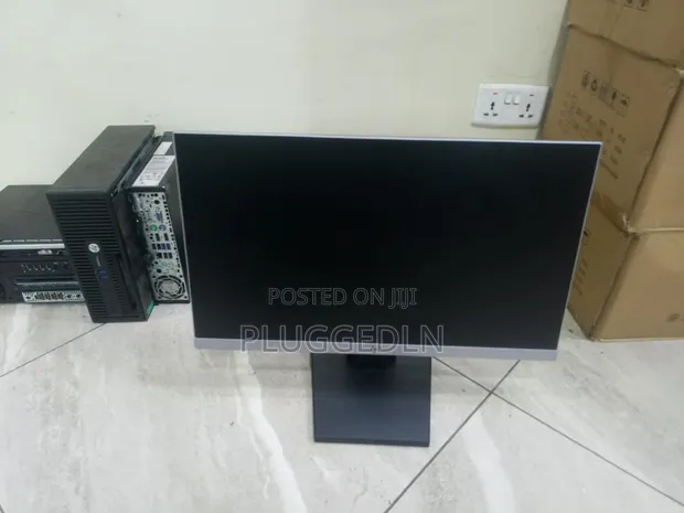 HP 24 Inch Edge-to-Edge Monitor - 1