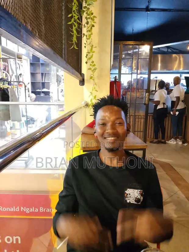 CV ya Kompyuta na IT - Brian - 1
