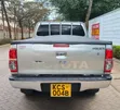 Toyota Hilux Double Cab 2013 Nyeupe - 2