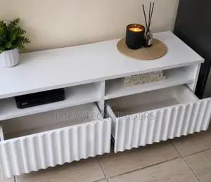 Executive TV Stand yenye Shelves & Kabati