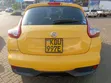 Nissan Juke 2018 Yellow - 4