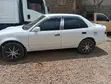 Toyota Corolla 2001 White - 2
