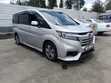 Honda Stepwgn 2017 Silver - 4