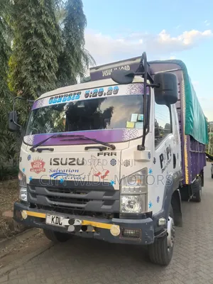 Treni ya Isuzu FRR 90 Open Body