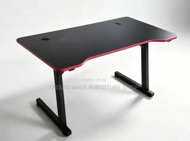 Boss Office Products Dawati na Kiti cha Michezo - 1