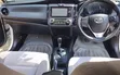 Toyota Axio Hybrid 2017 Nyeupe - 2