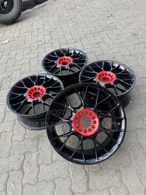Magurudumu 16 Inch 4x100 Yanauzwa