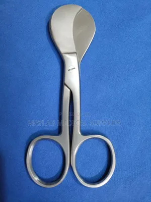 Desmarres Chalazion Forceps – Ophthalmic Surgical Instrument
