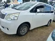 Toyota Noah 2.0 158hp FWD (8 Seater) 2013 Pearl - 3