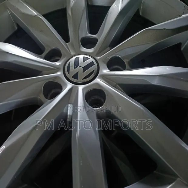 Magurudumu ya VW Touareg 18 Inch - 1