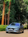 Mazda Axela 2017 Nyeupe - 2