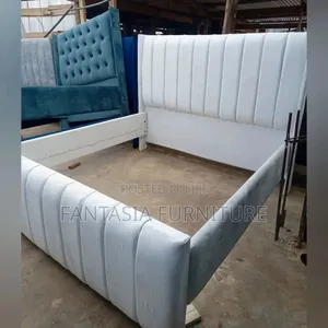 Kitanda Kipya cha White Velvet 5x6 na Godoro