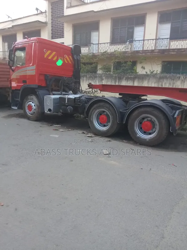 Mercedes-Benz Actros 3340 DTDOBI Head ya Trailer - KES 5.5M - 1
