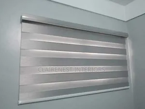 Horizontal Blinds kwa Madirisha ya Ofisi