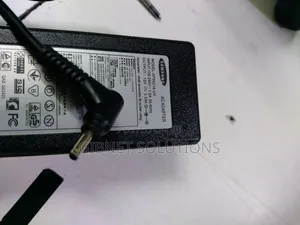Samsung Laptop Charger (Small Pin)