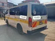 Toyota HiAce 2008 Nyeupe - 2