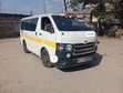 Toyota HiAce 2008 Nyeupe - 3