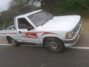 Toyota Hilux 1999