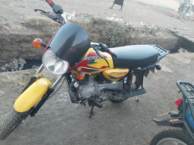 Bajaj Boxer 125cc 2025 Yellow - 1
