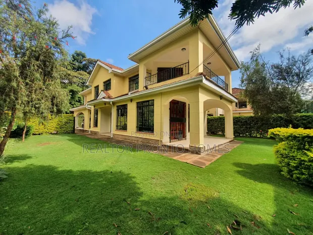 4 Bedroom En-suite Townhouse in Lavington, Muthangari - 1