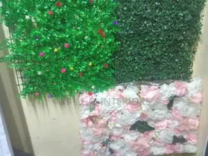 Flowered Hedge Panels - 40x60cm
