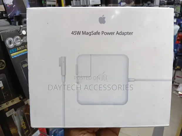 Apple 45W MagSafe 2 Power Adapter for MacBook Air 11"/13" - 1