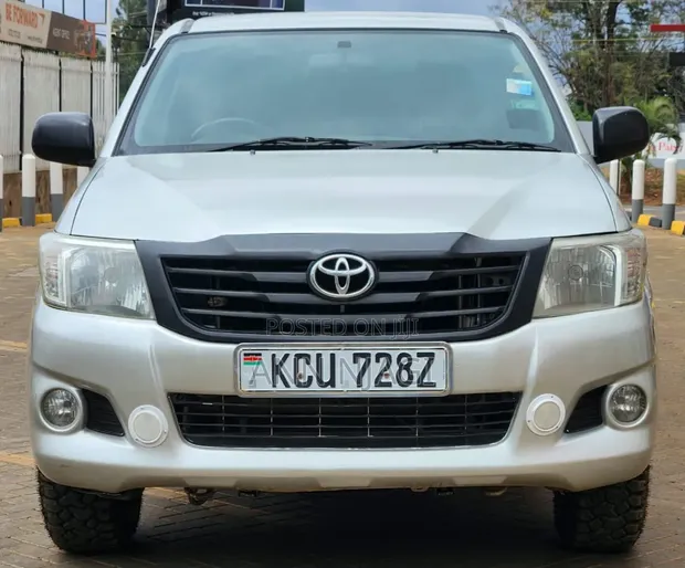 Toyota Hilux 2012 Single Cab - 1