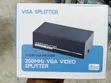 4-Port VGA Splitter 200MHz High-Resolution - 1