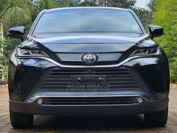 Toyota Harrier 2021 Nyeusi - 1