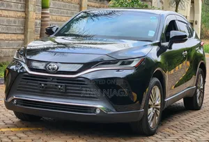 Toyota Harrier 2021 Nyeusi