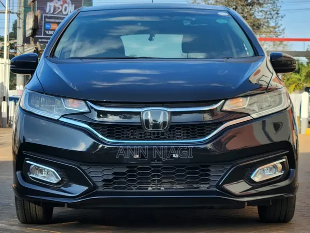 Honda Fit 2019 Hybrid - 1