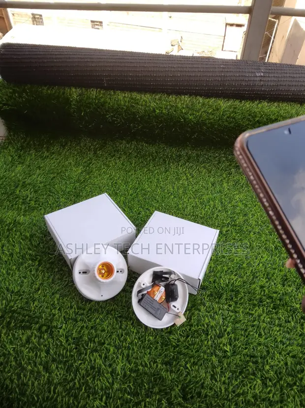 High Performance Bulb Holder Spy Camera - 360° Monitoring - 1