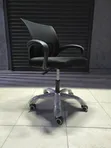 Boss Office Products Kiti cha Ofisi cha Kati - 2