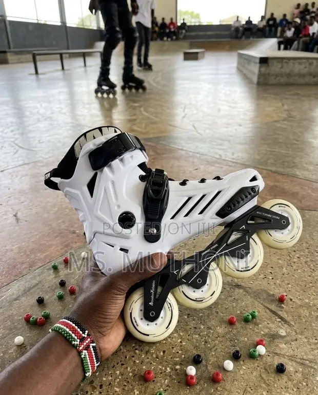 Elite Professional Performance Inline Roller Skates Size 42-46 - 1