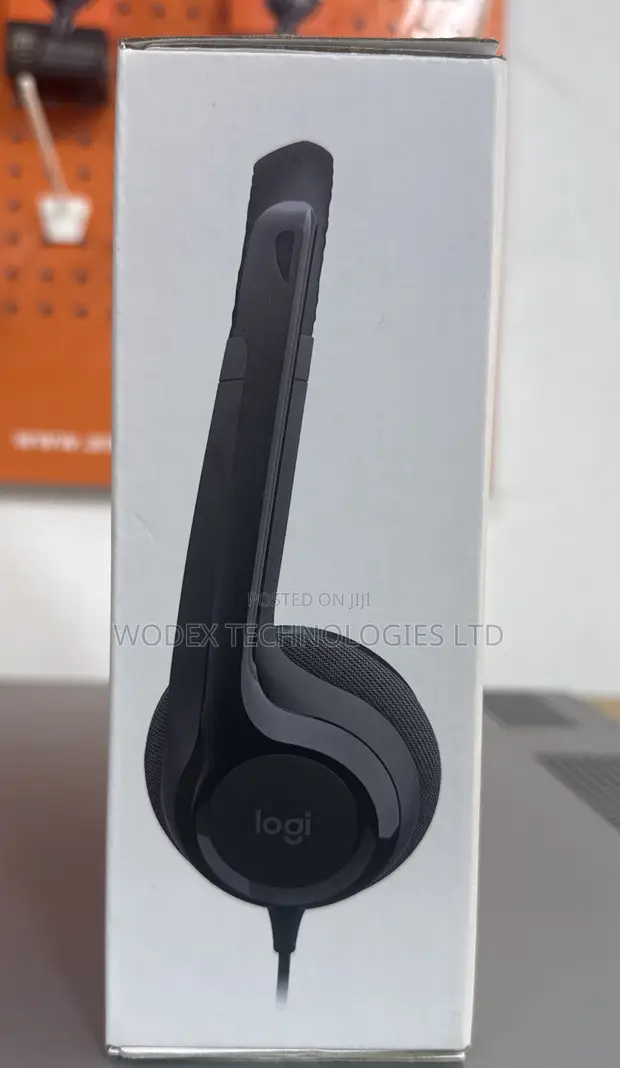 Logitech H390 USB Computer Headset - 1